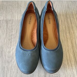 Women’s Cobb Hill Wedge Loafers, Blue Suede, Size 8.5